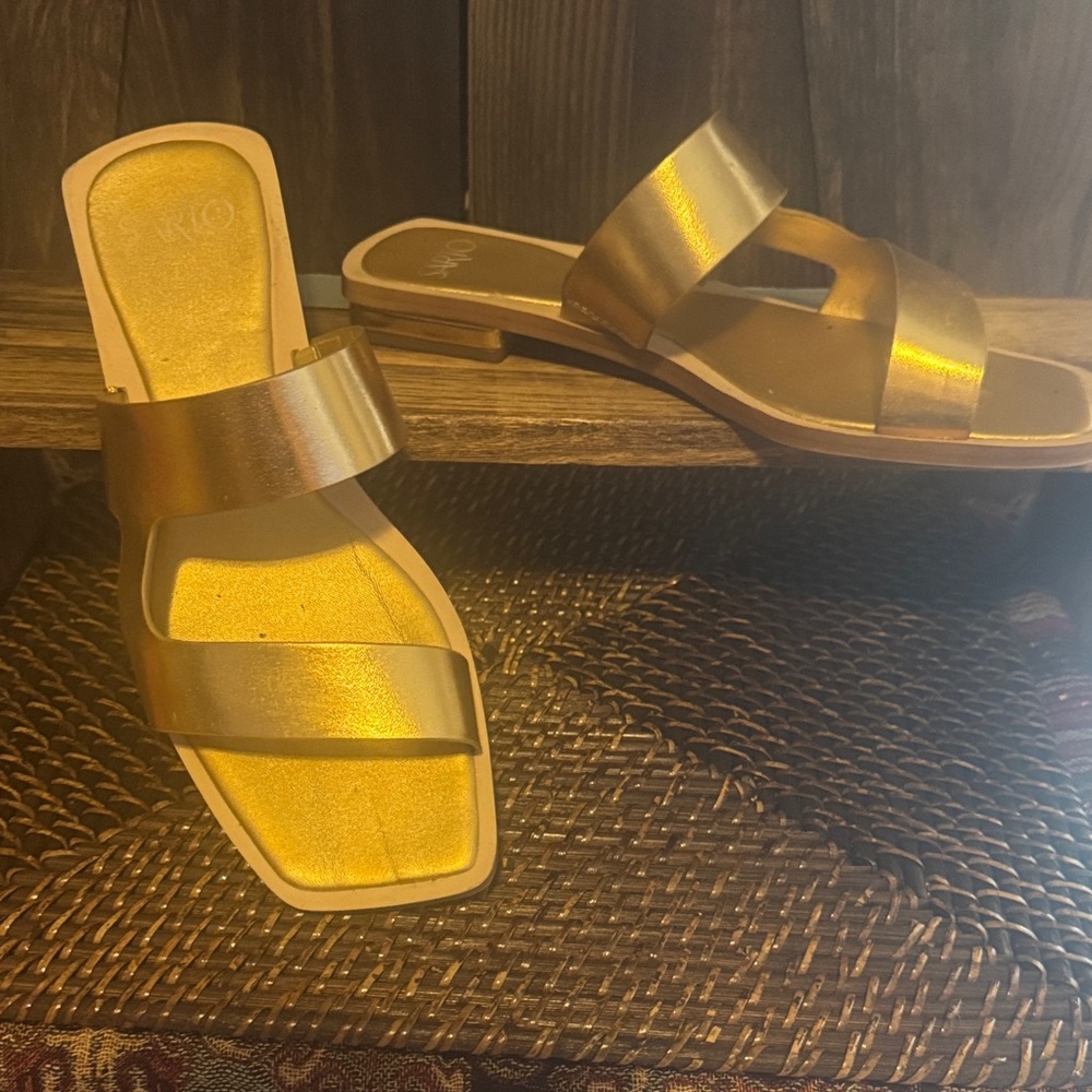 Franco Sarto Gold Bronze Slide Sandals